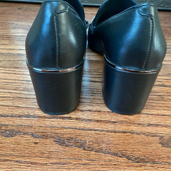 Kenneth Cole Chunky Heel - Picture 4 of 4